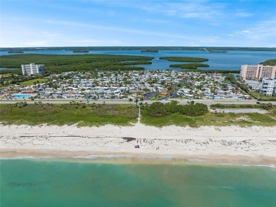 (private lake, pond, creek) Home For Sale in Hutchinson Island Florida