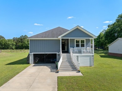 Lake Home For Sale in Tallahassee, Florida