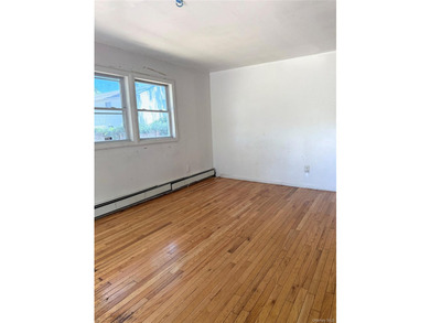 Welcome to a spacious Colonial set on a generous corner lot. New - photo 8
