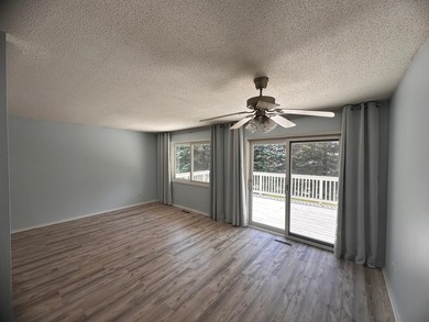 Woodpark 3 bedroom 2 bath Townhome light and airy. Many updates - photo 8