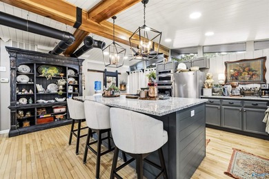 Just Listed! A Fabulous & truly one-of-a-kind 4BR/4.5BA - photo 13
