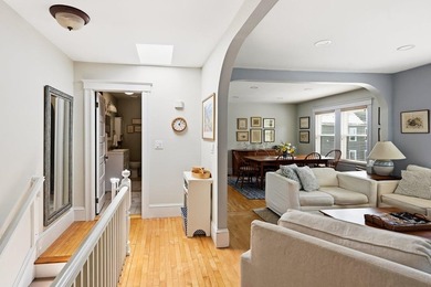 Welcome to this beautifully updated 2-bedroom, 1-bath condo in - photo 13