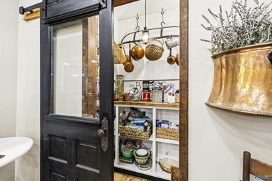 Just Listed! A Fabulous & truly one-of-a-kind 4BR/4.5BA - photo 14