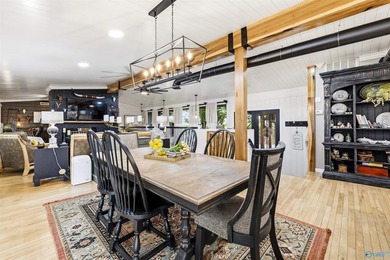 Just Listed! A Fabulous & truly one-of-a-kind 4BR/4.5BA - photo 15