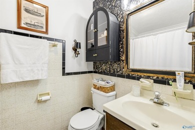 Just Listed! A Fabulous & truly one-of-a-kind 4BR/4.5BA - photo 22