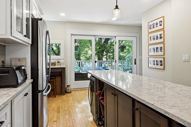 Welcome to this beautifully updated 2-bedroom, 1-bath condo in - photo 29