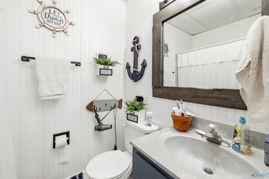 Just Listed! A Fabulous & truly one-of-a-kind 4BR/4.5BA - photo 38