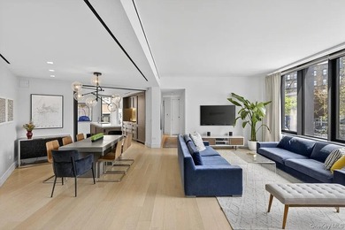 A full-floor residence at 175 West 10th Street, this 3-bedroom - photo 4