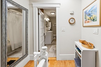 Welcome to this beautifully updated 2-bedroom, 1-bath condo in - photo 44
