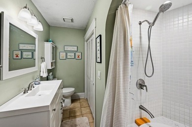 Welcome to this beautifully updated 2-bedroom, 1-bath condo in - photo 46