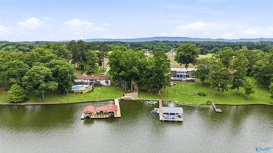 Just Listed! A Fabulous & truly one-of-a-kind 4BR/4.5BA - photo 47