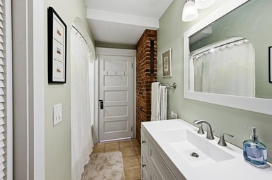 Welcome to this beautifully updated 2-bedroom, 1-bath condo in - photo 47