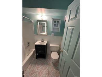 One-Bedroom Co-op for Sale in Pelham Bay Welcome to your next - photo 10