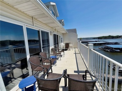 Lake life just got a serious glow-up! This beautifully remodeled - photo 4