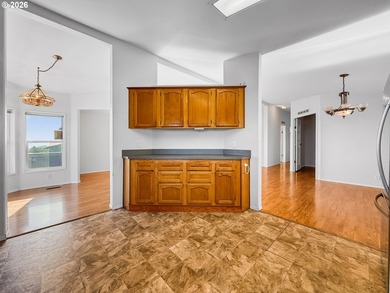 This spacious home in the desirable Camellia Park, a 55-and-over - photo 11