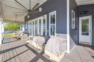 Experience refined lake living at this beautifully designed - photo 12