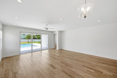 Three blocks south of legendary Atlantic Avenue, this stunning - photo 14