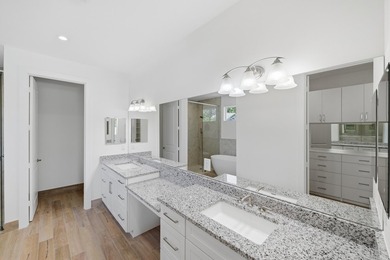 Three blocks south of legendary Atlantic Avenue, this stunning - photo 19