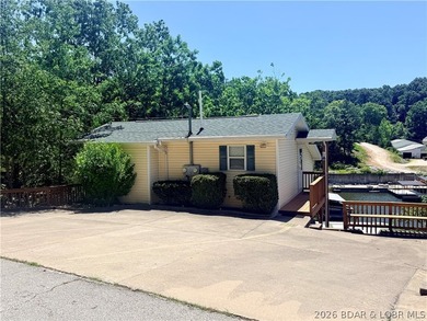 Additional listing photo 4