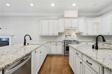 Welcome to a perfect 10 in the highly sought-after Soleil - photo 28