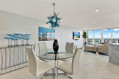 PRINCESS ON HUTCHINSON ISLAND - 2BR/2BA renovated SE end unit - photo 29