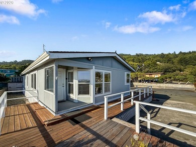 This spacious home in the desirable Camellia Park, a 55-and-over - photo 39