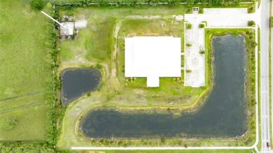Prime commercial opportunity for sale or lease on highly visible - photo 4