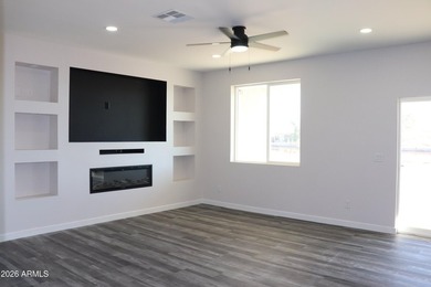 Brand-new lakefront home in Arizona City offering 4 bedrooms, 2 - photo 6