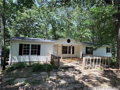 Come check out this refreshed 3-bedroom, 2-bath manufactured - photo 1