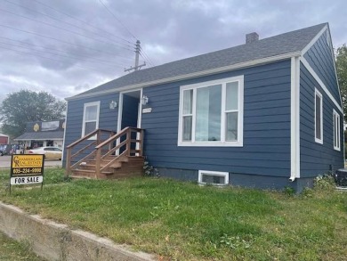 Lake Home For Sale in Chamberlain, South Dakota