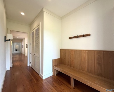 Ultimate Luxury & Privacy With this Stunning & Unique Estate - photo 11