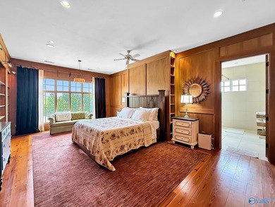 Ultimate Luxury & Privacy With this Stunning & Unique Estate - photo 14