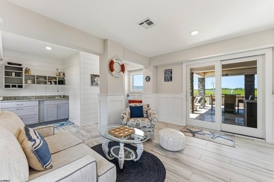 3 years NEW exclusive bayfront living with Coastal designer - photo 18
