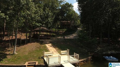 Reduced to $699,999! Beautiful custom built 4 bedroom, 3 bath - photo 21