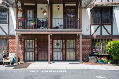 Recently renovated three-bedroom condo on the inside of Nehemiah - photo 1