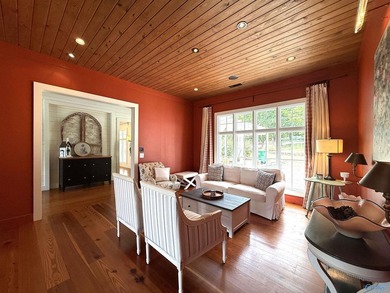 Ultimate Luxury & Privacy With this Stunning & Unique Estate - photo 21