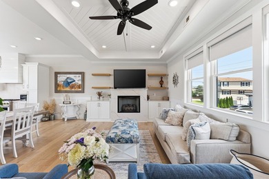 3 years NEW exclusive bayfront living with Coastal designer - photo 21