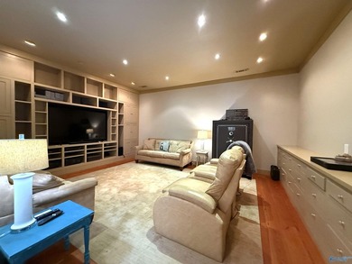 Ultimate Luxury & Privacy With this Stunning & Unique Estate - photo 22