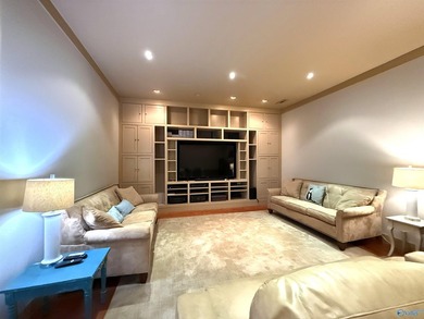 Ultimate Luxury & Privacy With this Stunning & Unique Estate - photo 23