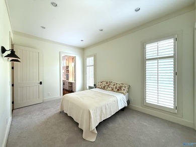 Ultimate Luxury & Privacy With this Stunning & Unique Estate - photo 24