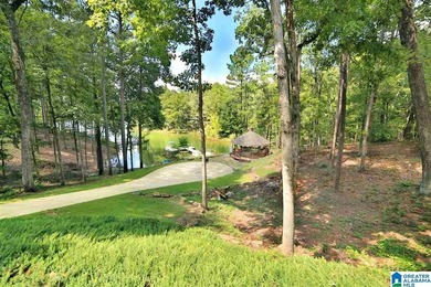 Reduced to $699,999! Beautiful custom built 4 bedroom, 3 bath - photo 27