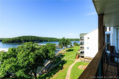 Experience the best of the Lake in this lakefront 2-bedroom - photo 3
