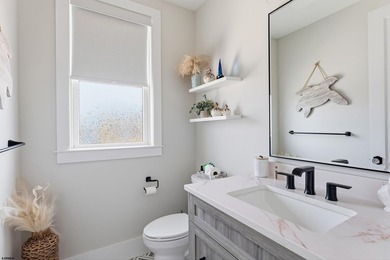 3 years NEW exclusive bayfront living with Coastal designer - photo 38