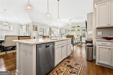 Welcome to easy, elegant living in this stunning 2-bedroom