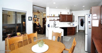 Oro Valley! Beautiful El Conquistator Resort 3BR/2BA patio home - photo 16
