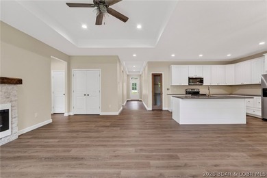 Beautiful new construction tucked away in a quiet cul-de-sac in - photo 7