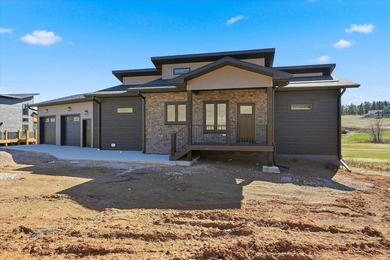 For more information, please contact listing agents Michael - photo 2