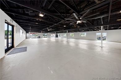 Exceptional commercial opportunity with outstanding visibility - photo 8