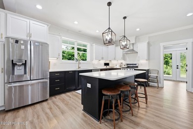 A One-of-a-Kind Retreat in Swansboro! Welcome home to this - photo 8