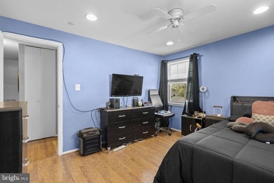Welcome home to this spacious 4-level single-family home in - photo 16